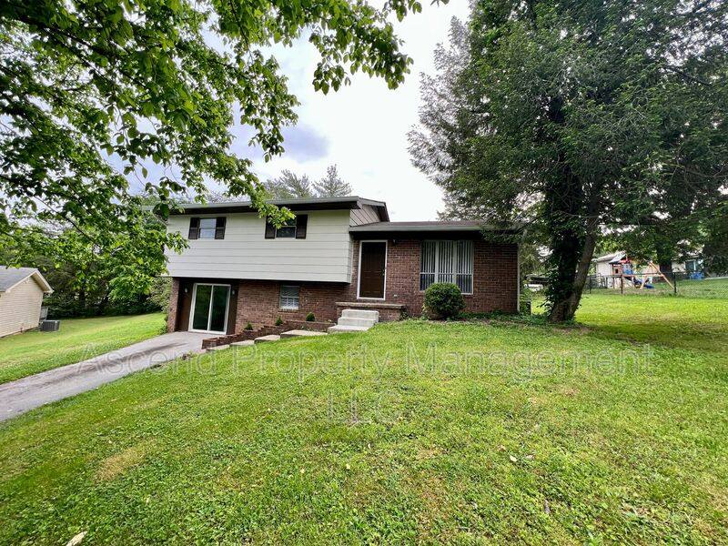 House for rent at 903 Valerie Lane, Hixson, TN 37343