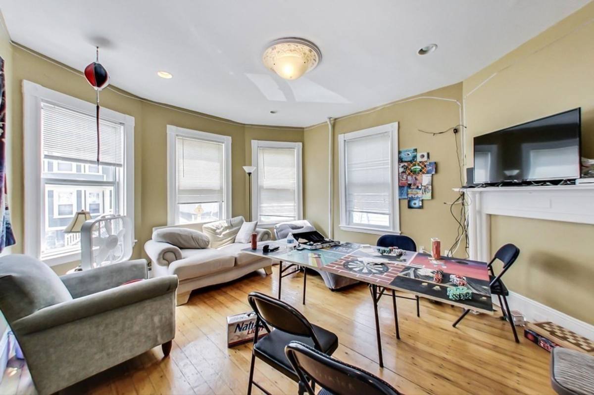 Apartment for rent at 47 Hillside St #1E, Roxbury Crossing, MA 02120