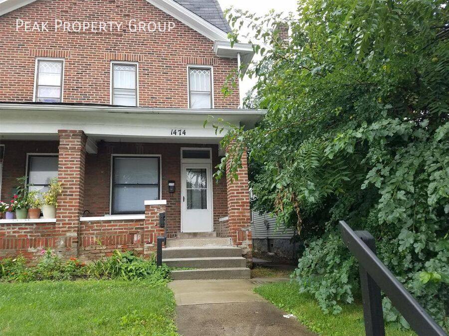 Apartment for rent at 1484 Summit St, Columbus, OH 43201
