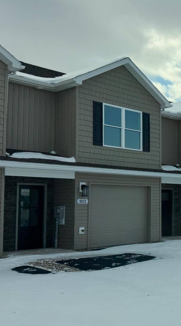 Townhouse for rent at 8828 Hillside Way, Waynesboro, PA 17268