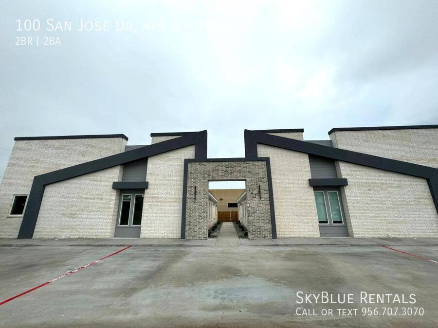 Apartment for rent at 100 San Jose Dr #4, Mission, TX 78572