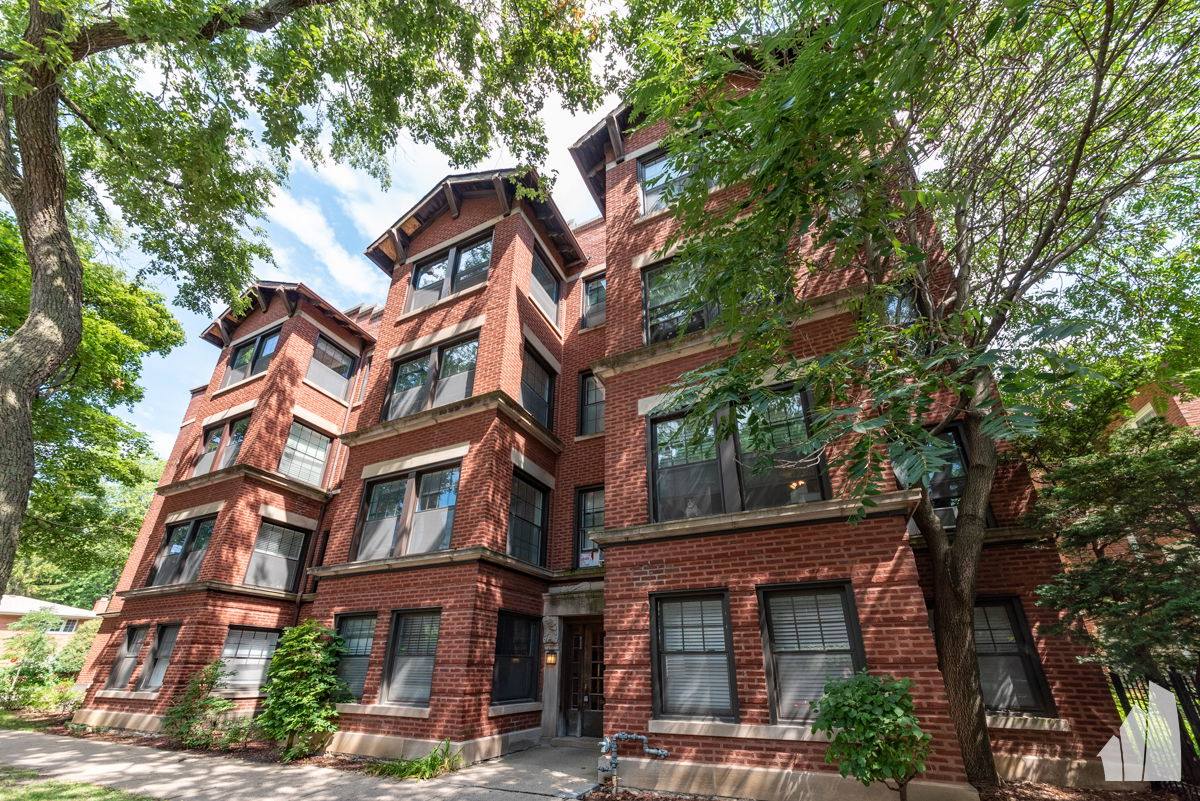 Apartment for rent at 312 Lee St #2E, Evanston, IL 60202