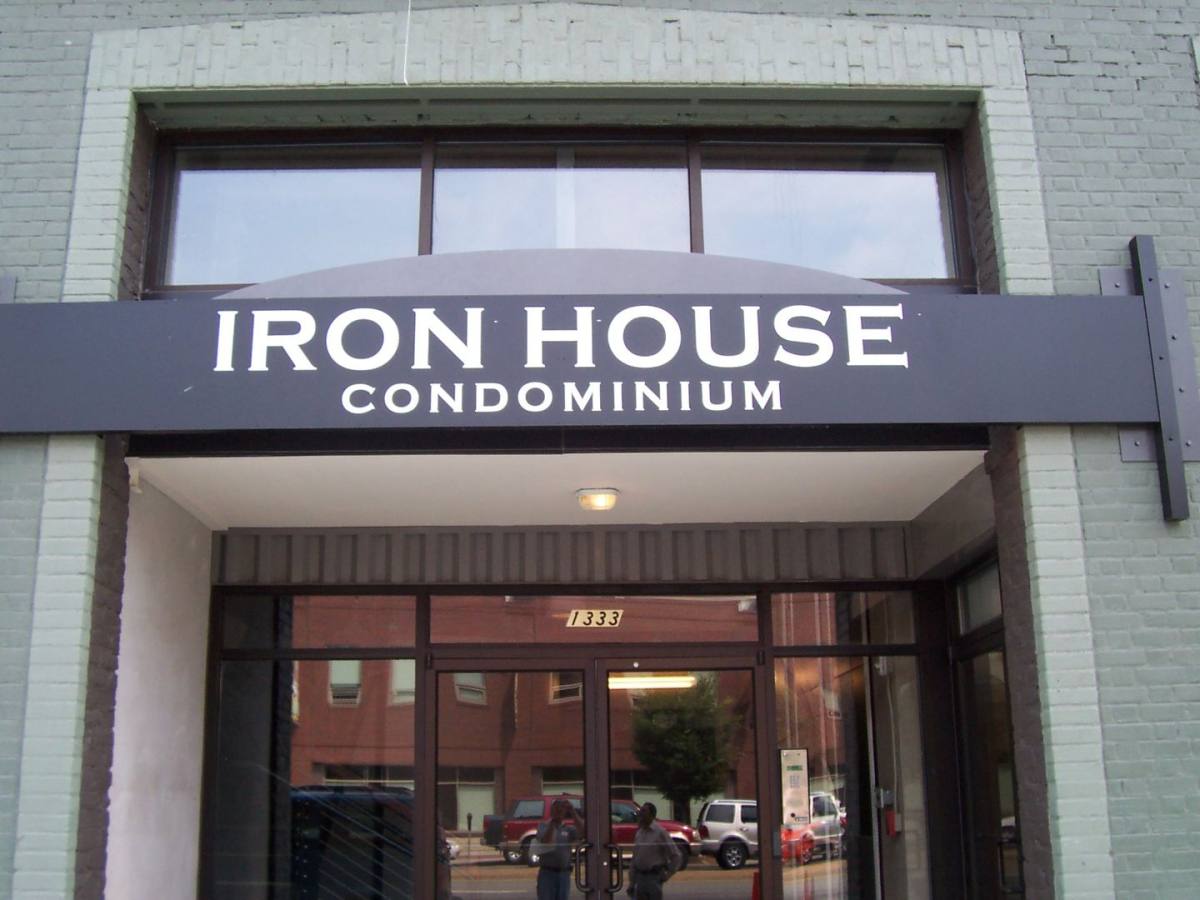 Condo for rent at 1333 W Broad St, Richmond, VA 23220