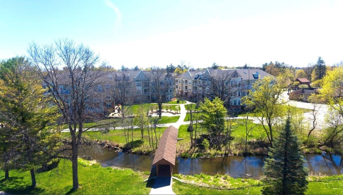 Apartment for rent at 180 & 200 E Capitol Dr, Hartland, WI 53029