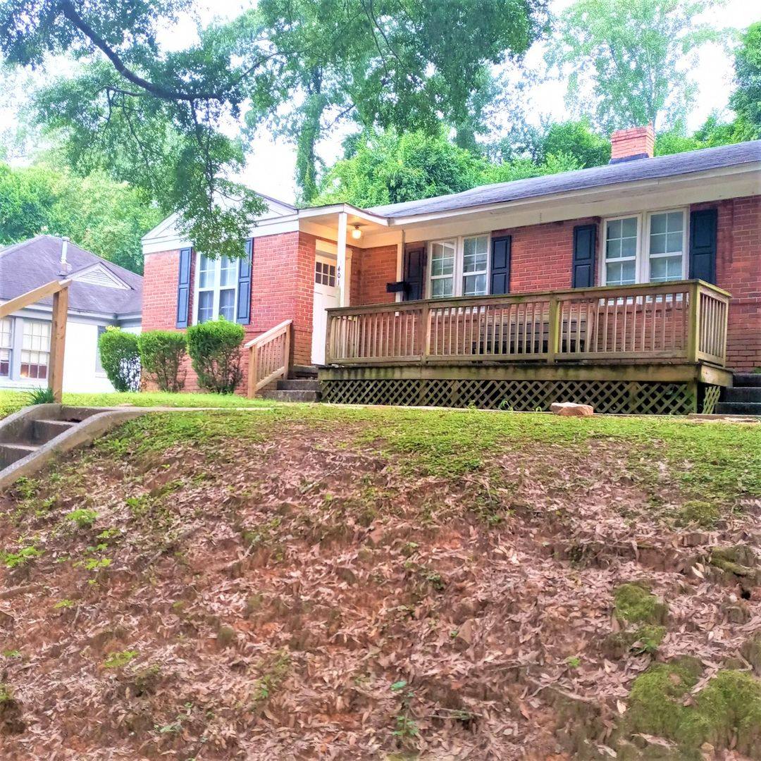 House for rent at 403 Waccamaw Ave, Columbia, SC 29205