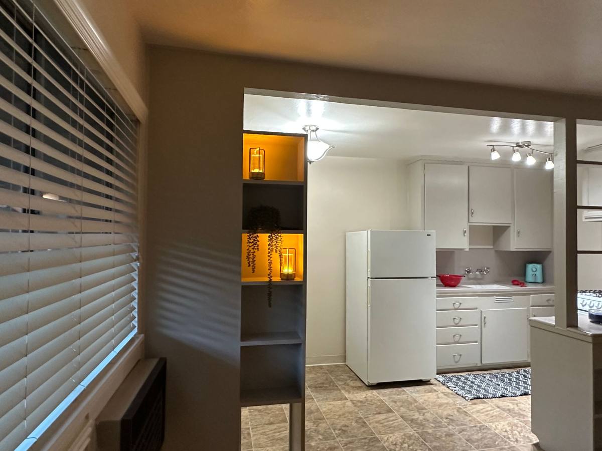 Apartment for rent at 2508 L St, Sacramento, CA 95816
