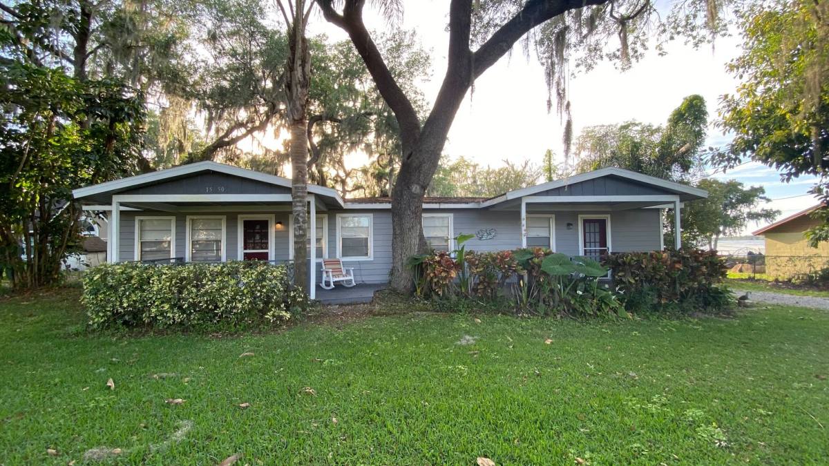 House for rent at 1550 Lakeview Dr, Kissimmee, FL 34744