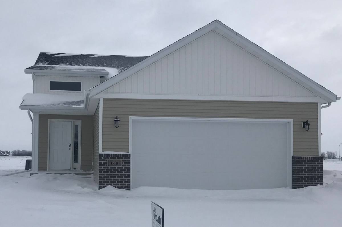 House for rent at 3830 17th St S, Moorhead, MN 56560