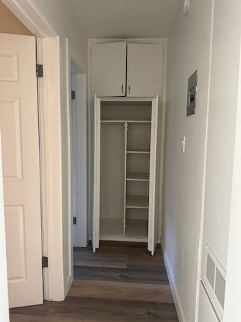 Apartment for rent at 14623-31 Blythe St, Panorama City, CA 91402