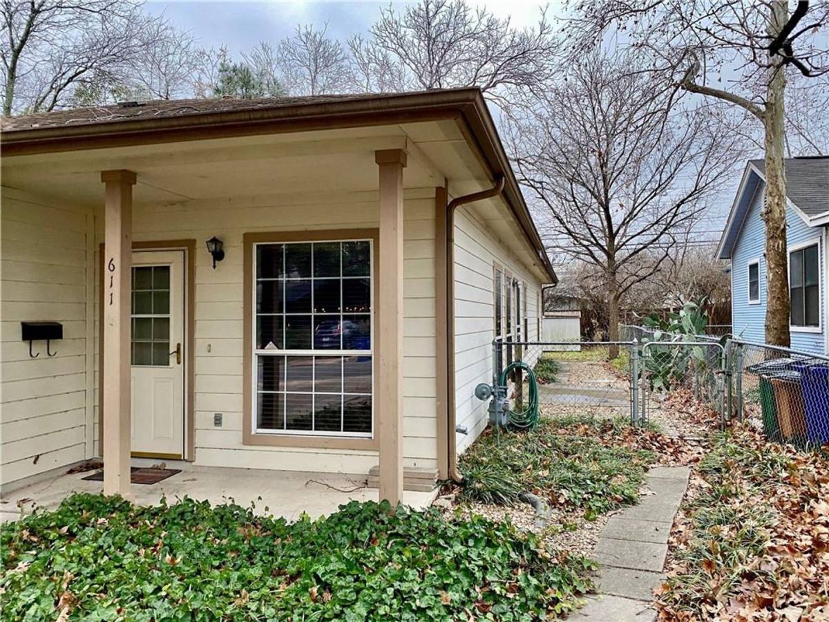 Apartment for rent at 611 Zennia, Austin, TX 78751