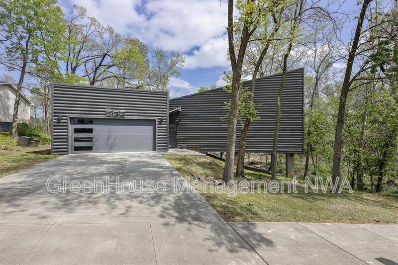 House for rent at 508 NW J St, Bentonville, AR 72712