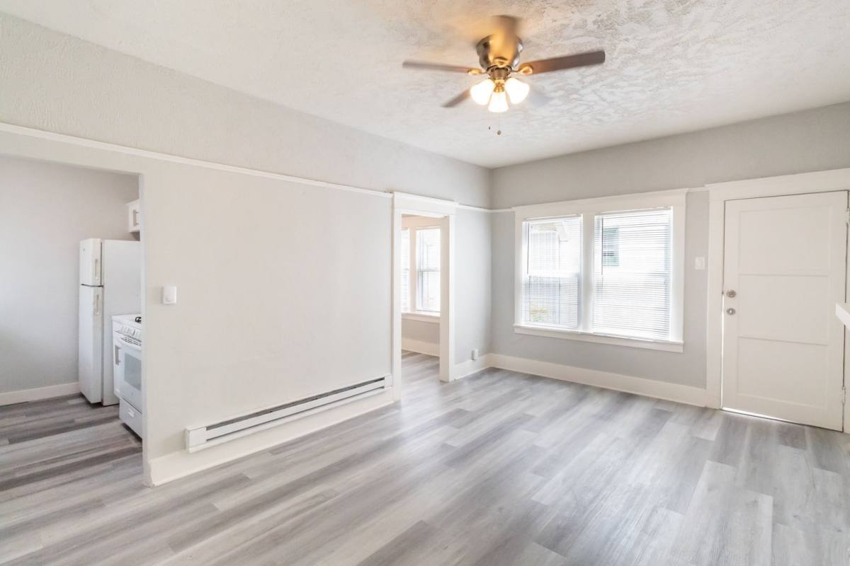 Apartment for rent at 1049 E 5th St, Long Beach, CA 90802