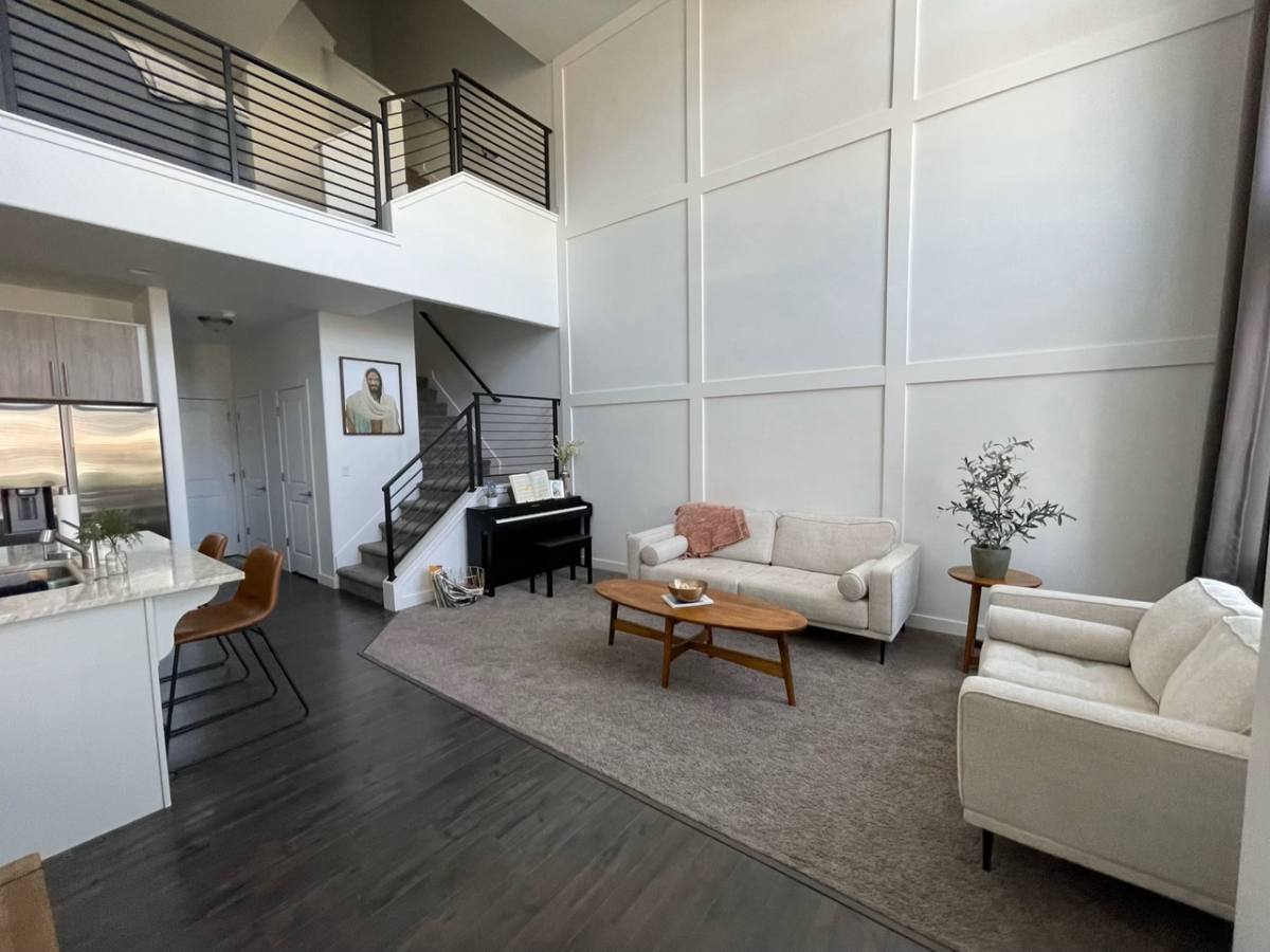 Townhouse for rent at 1217 W Bronc Way, Riverton, UT 84065