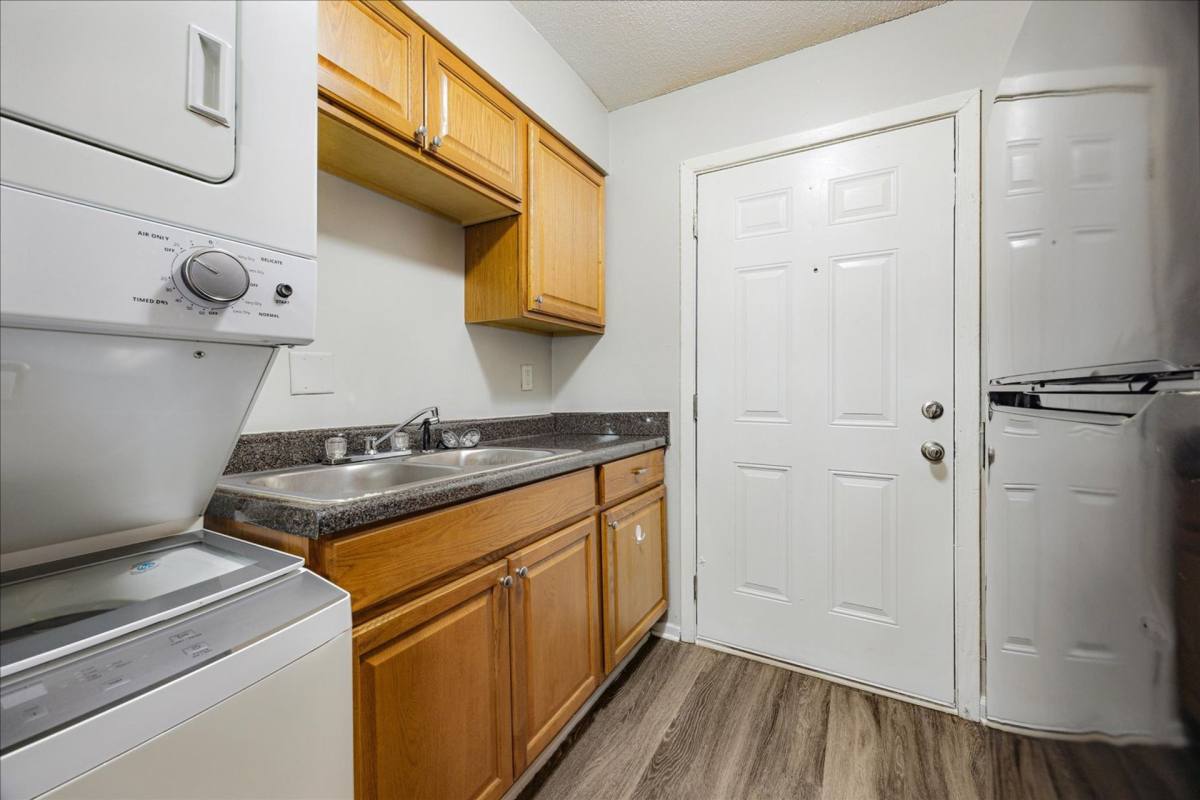 Holmes Pointe, 1594-1636 E Holmes Rd, Memphis, TN 38116 - Apartment for Rent - Image 10