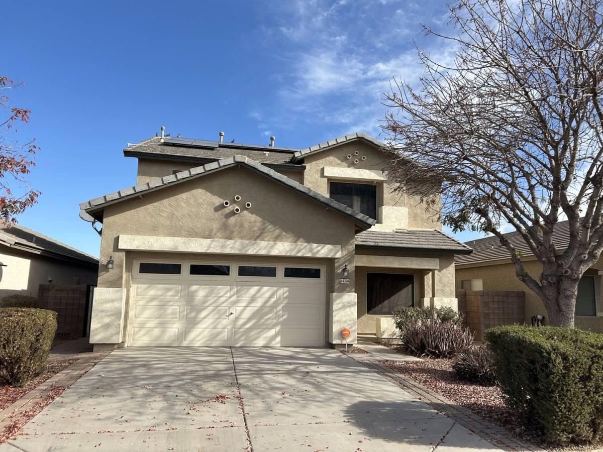Townhouse for rent at 44304 W Vineyard St, Maricopa, AZ 85139