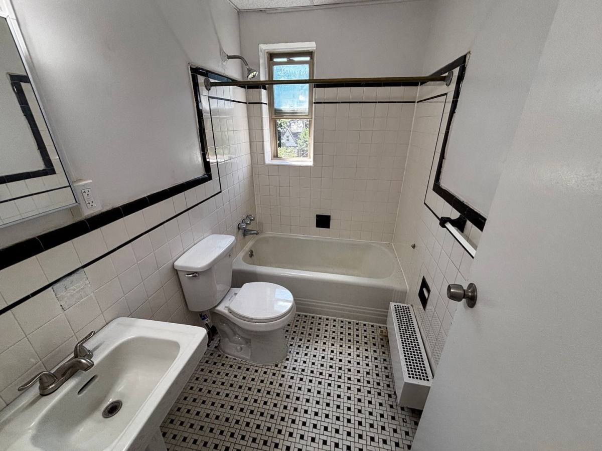 Bellevue Towers, 2400 Market St, Harrisburg, PA 17103 - Apartment for Rent - Image 4
