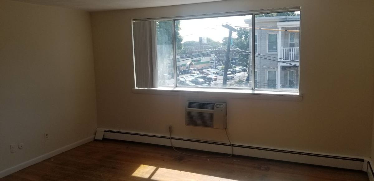 House for rent at 90 Gardner St #33, Allston, MA 02134