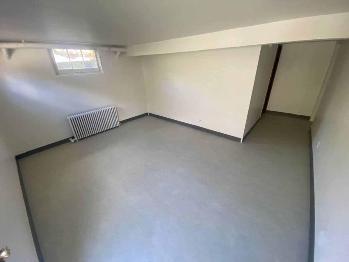 Apartment for rent at 1860 Potter St, Eugene, OR 97403