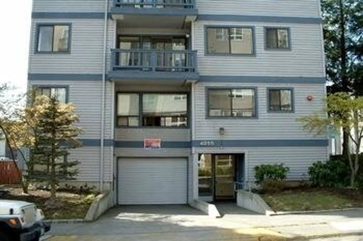 Apartment for rent at 4055 9th Ave NE, Seattle, WA 98105