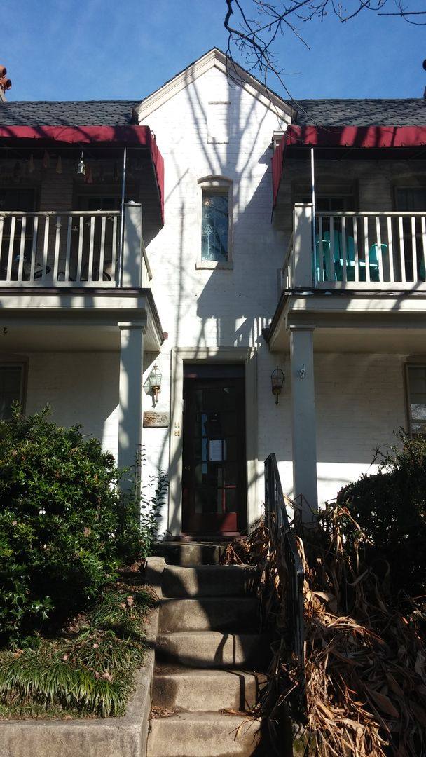 Apartment for rent at 3320 Ellwood Ave, Richmond, VA 23221