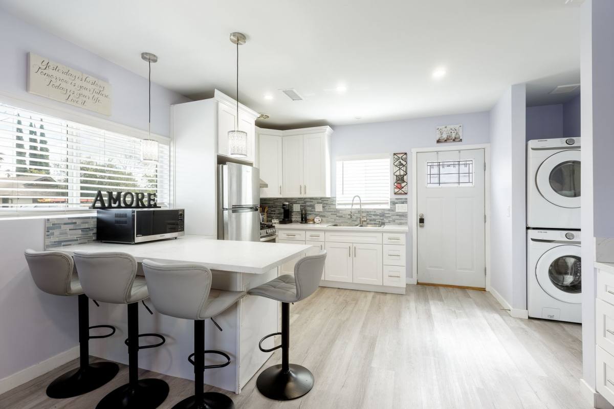 House for rent at 7457 Sausalito Ave, West Hills, CA 91307