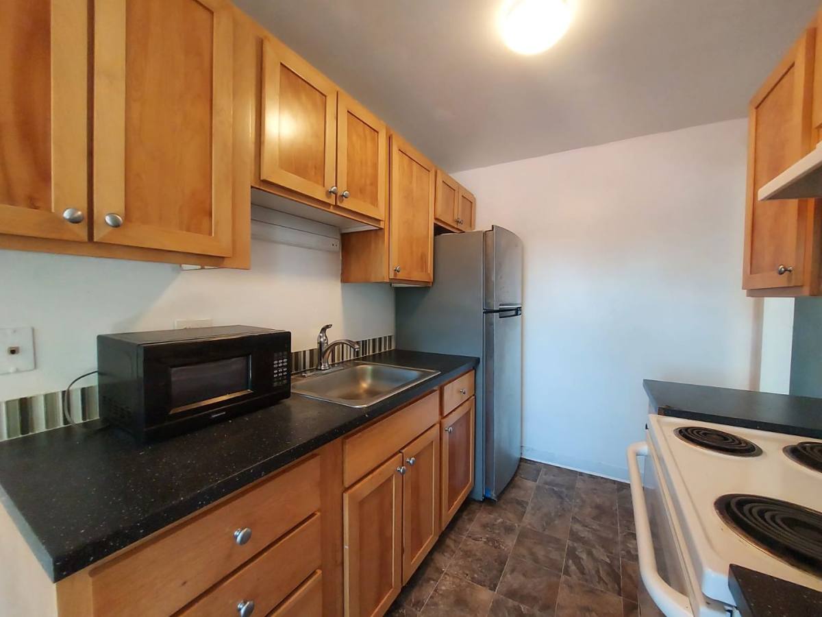 Apartment for rent at 10002 Des Moines Memorial Dr S, Seattle, WA 98168