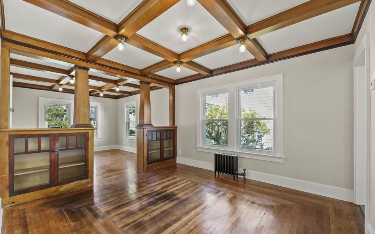 Apartment for rent at 37-39 Hazelwood Terrace, Pittsfield, MA 01201