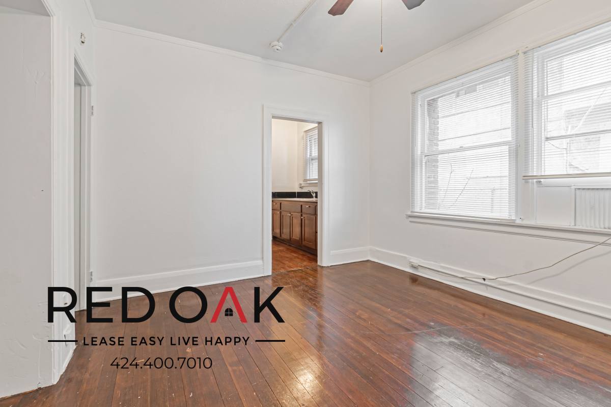 Condo for rent at 1021 S Park View St #104, Los Angeles, CA 90006