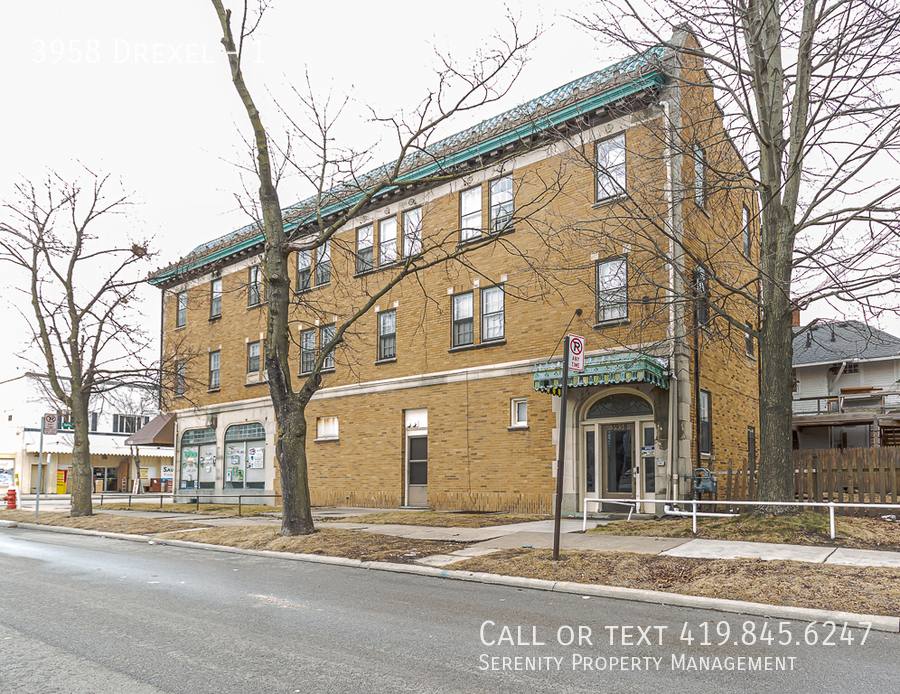 Apartment for rent at 3958 Drexel #1, Toledo, OH 43612