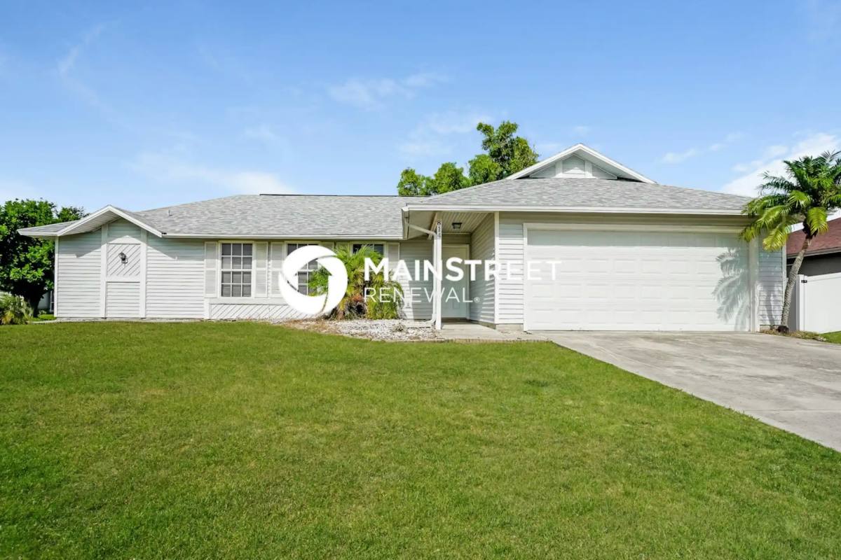 House for rent at 814 SW 10th Plaza, Cape Coral, FL 33991