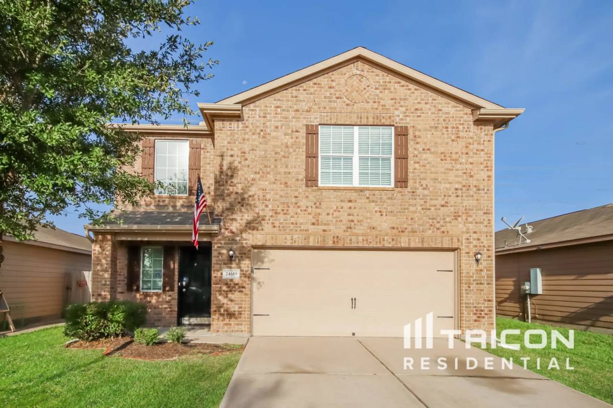 House for rent at 24619 Cypresspark Glen Lane, Hockley, TX 77447