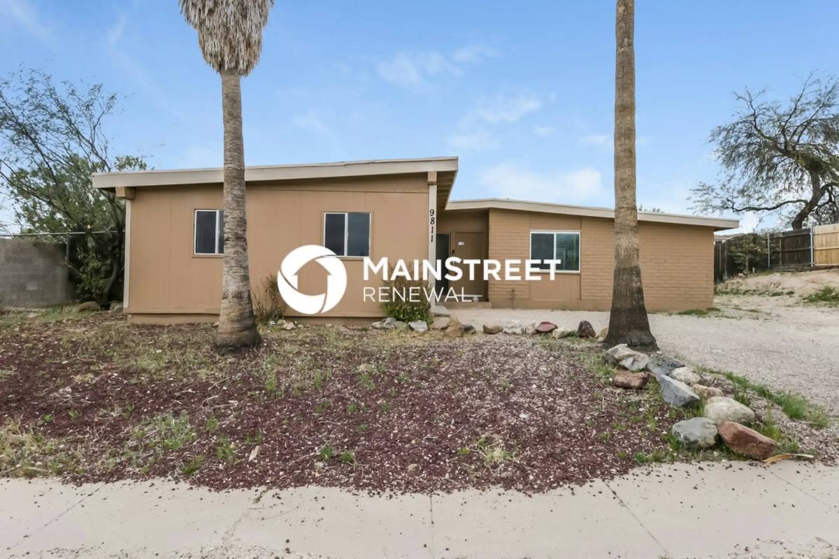 House for rent at 9811 E 33rd St, Tucson, AZ 85748
