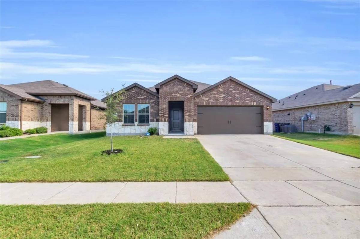 House for rent at 4426 Coaldale Dr, Forney, TX 75126