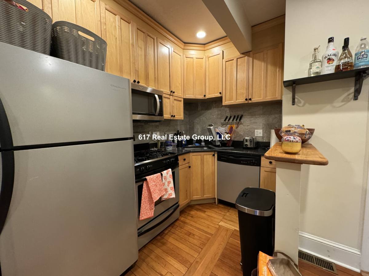 Apartment for rent at 191 Winthrop, Brookline, MA 02446