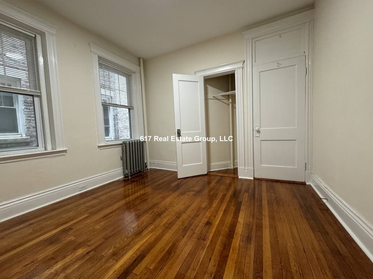 Apartment for rent at 27 Park Dr #OI9, Boston, MA 02215