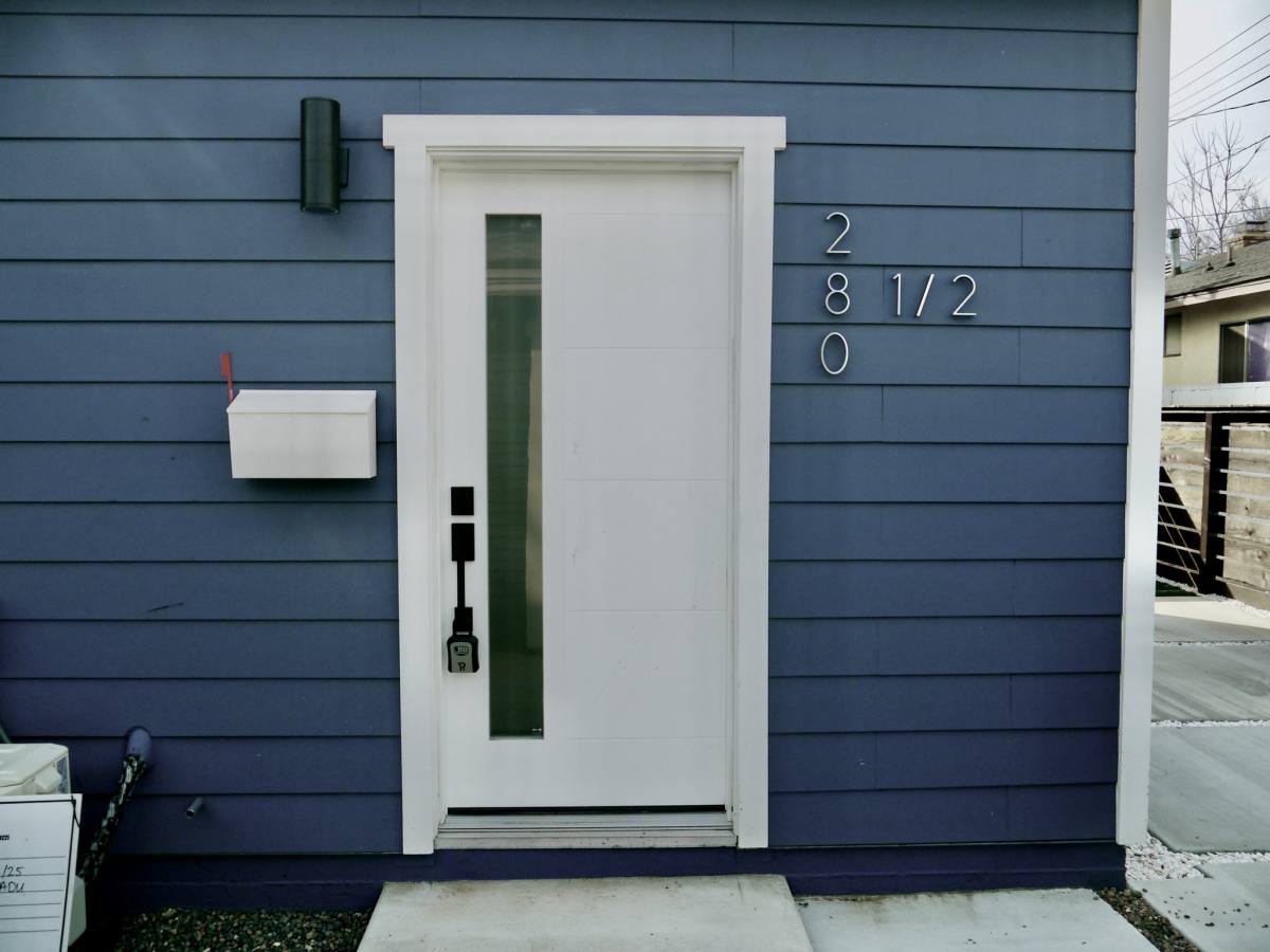House for rent at 283 Lola Ave, Pasadena, CA 91107
