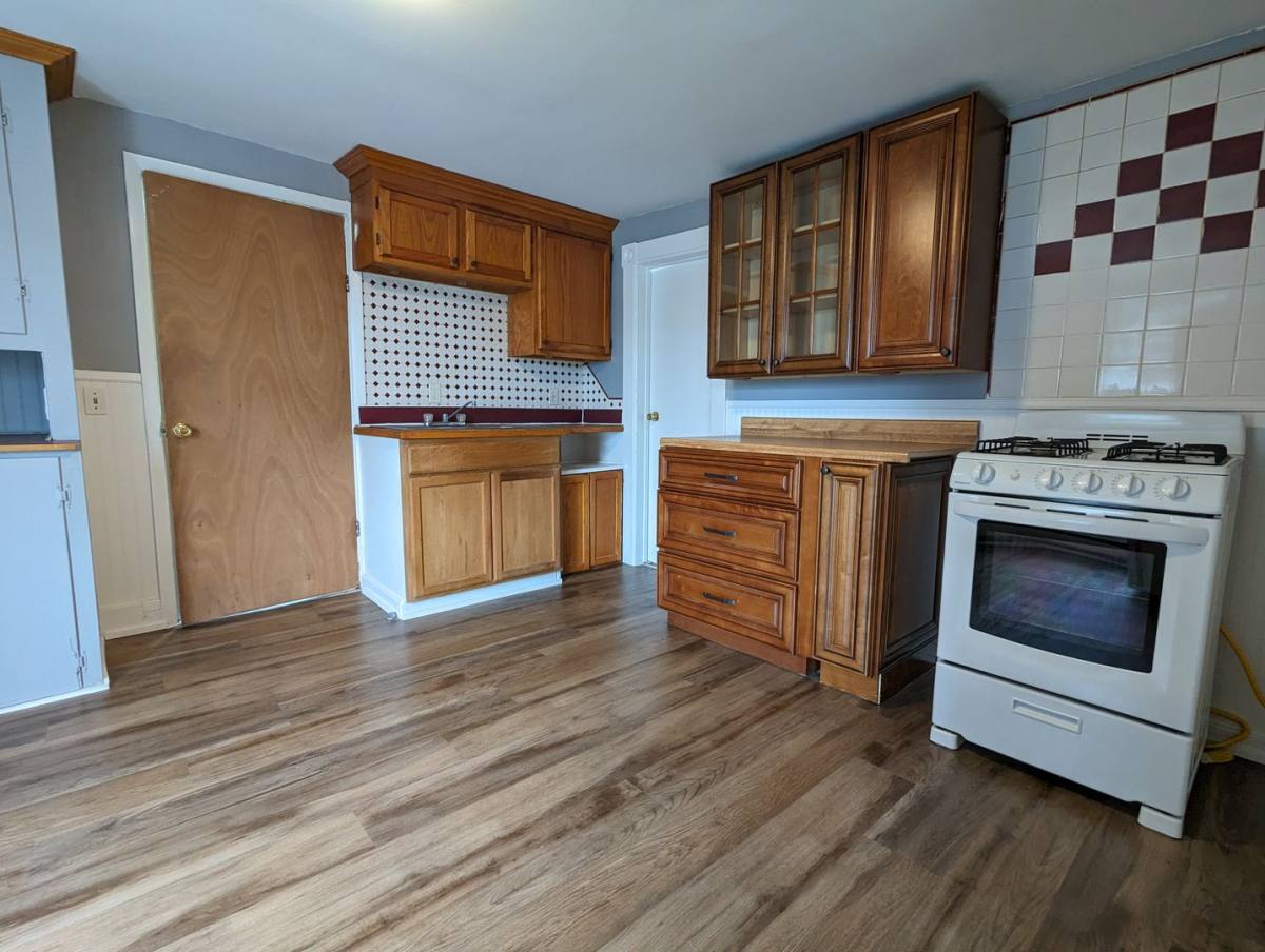 Apartment for rent at 98 Columbia St, Cohoes, NY 12047