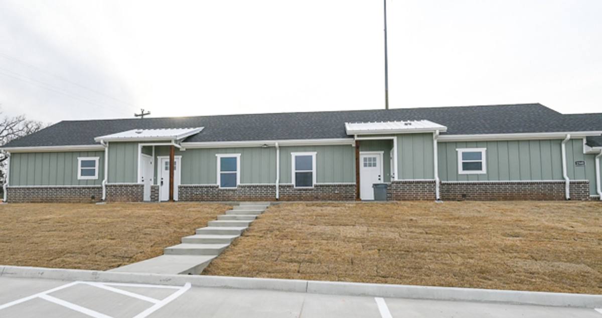 Townhouse for rent at 1332, 1336, 1340 County Rd, Decatur, TX 76234