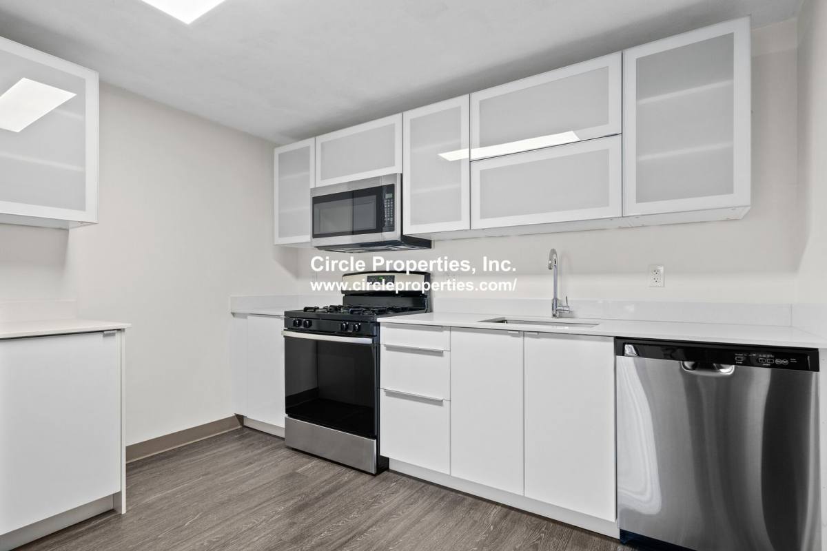 Apartment for rent at 11 Darling St #15, Roxbury Crossing, MA 02120