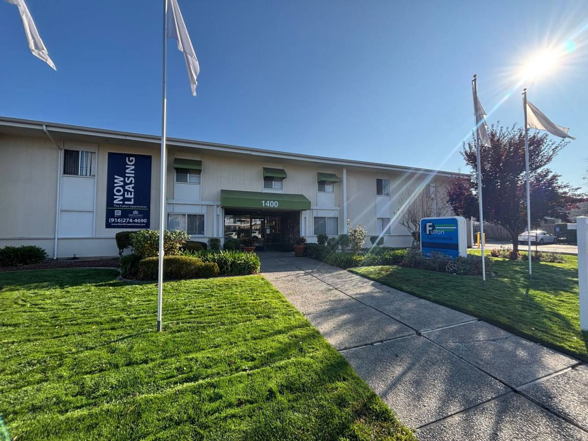 Apartment for rent at 1400 Fulton Ave, Sacramento, CA 95825