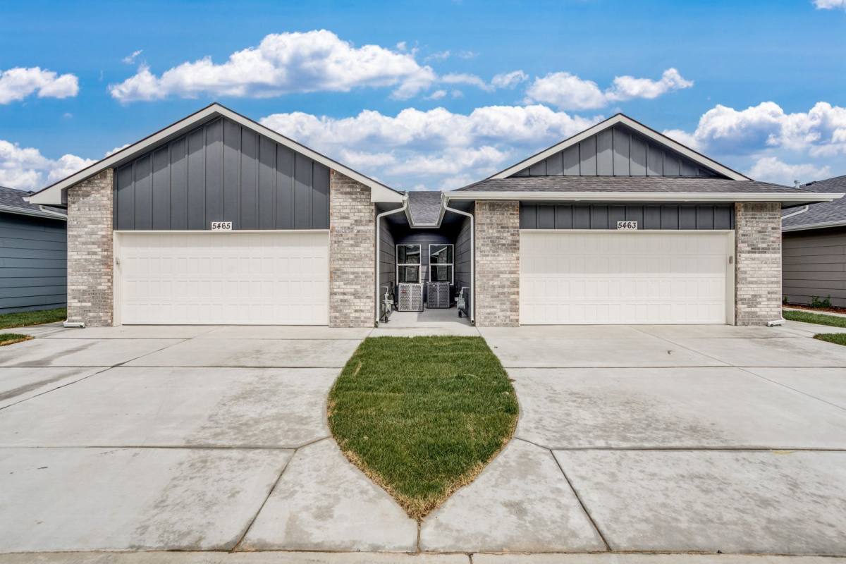 Townhouse for rent at 5445 N Briskbay Court, Maize, KS 67101