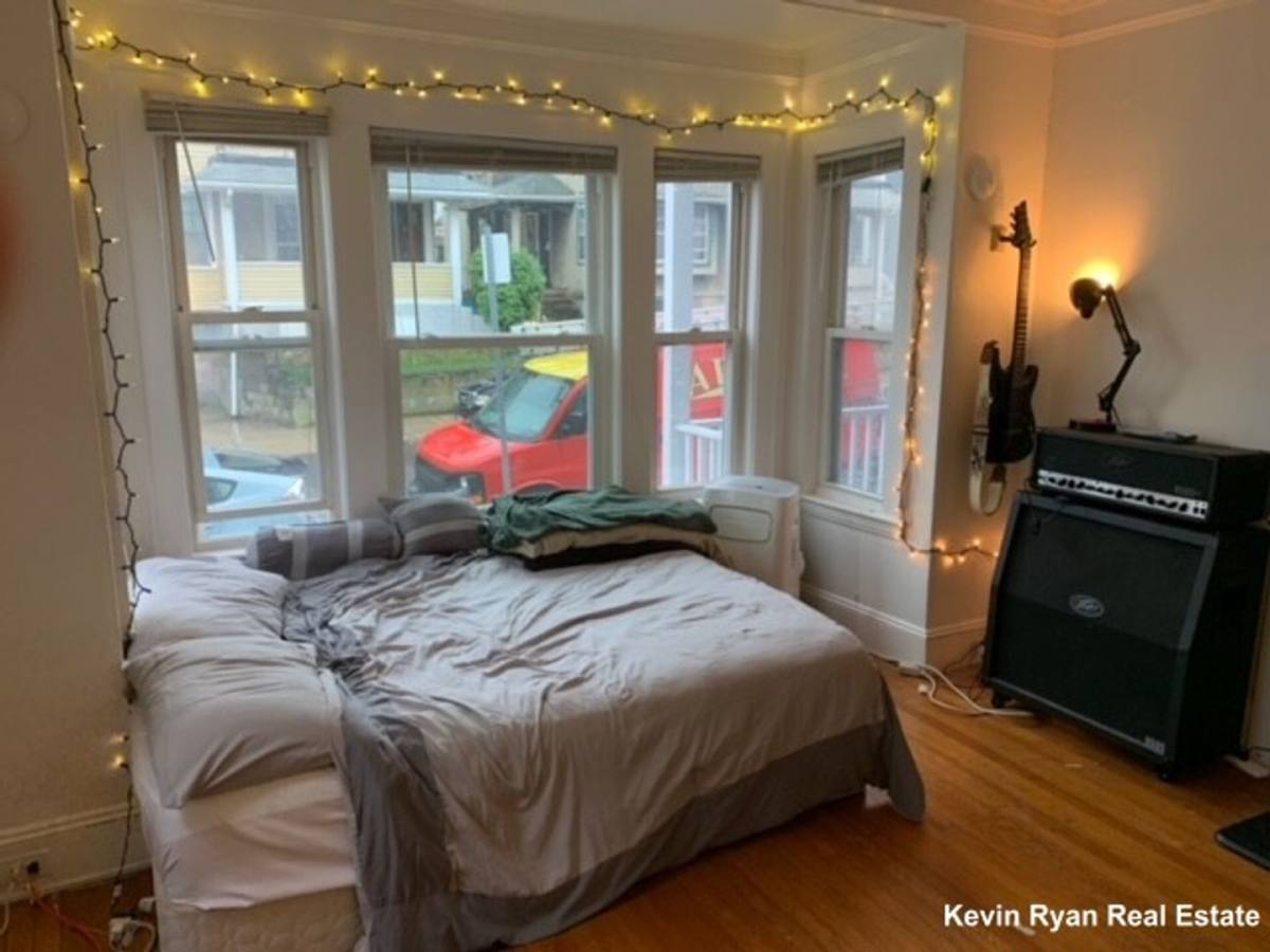 Apartment for rent at 3 Blvd Terrace #15, Allston, MA 02134