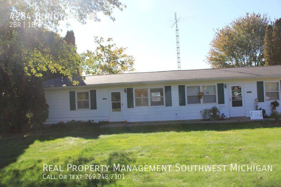 House for rent at 4284 Bundy Rd, Coloma, MI 49038