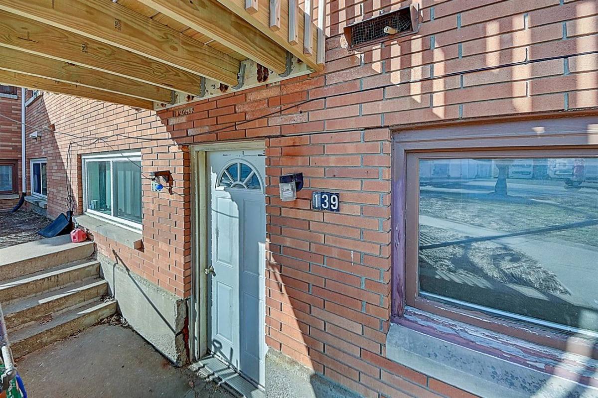 Apartment for rent at 139 Southview Dr, Marion, IA 52302