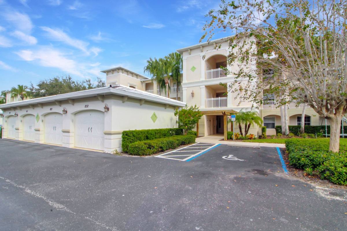 Condo for rent at 800 San Lino Circle, Venice, FL 34292