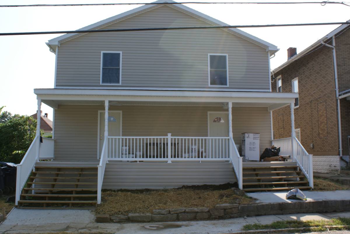 Apartment for rent at 245 Kingwood, Morgantown, WV 26505