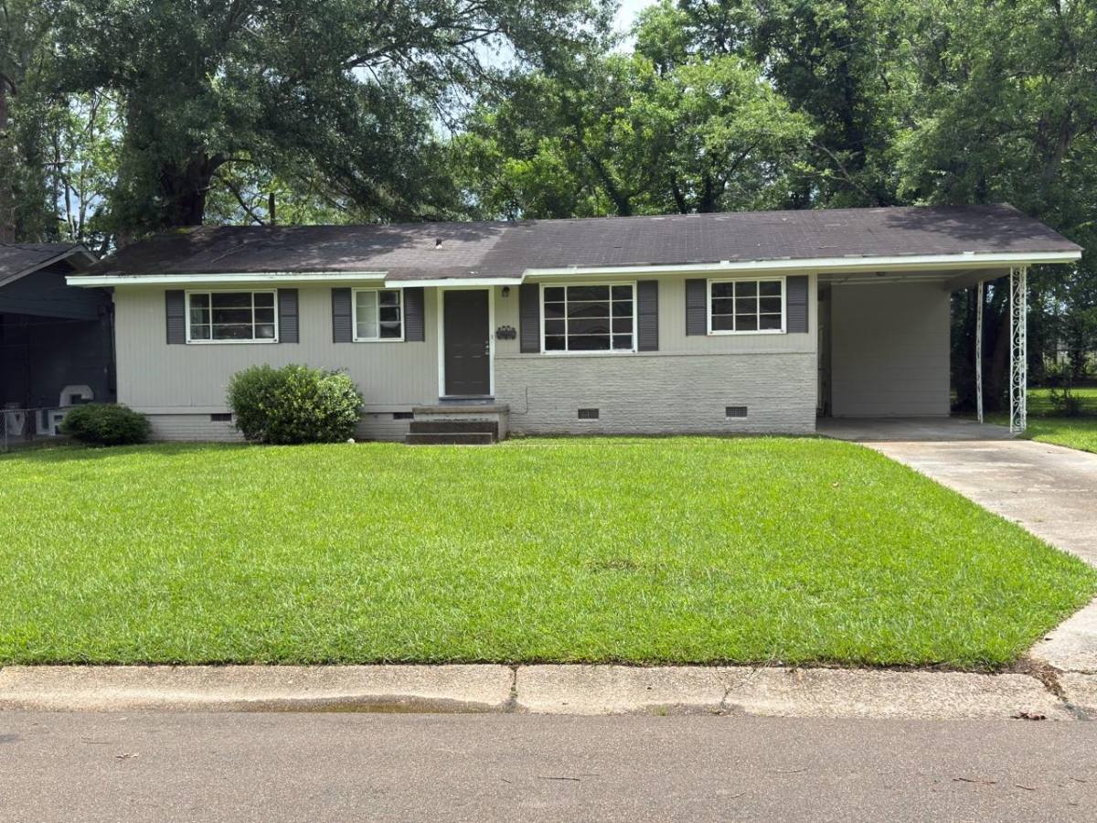 House for rent at 4539 Ritchey Dr, Jackson, MS 39209