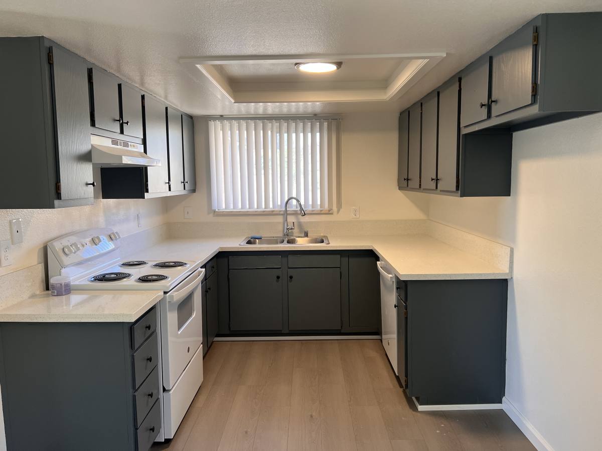 Apartment for rent at 2294 Kendall Dr #E4, San Bernardino, CA 92407