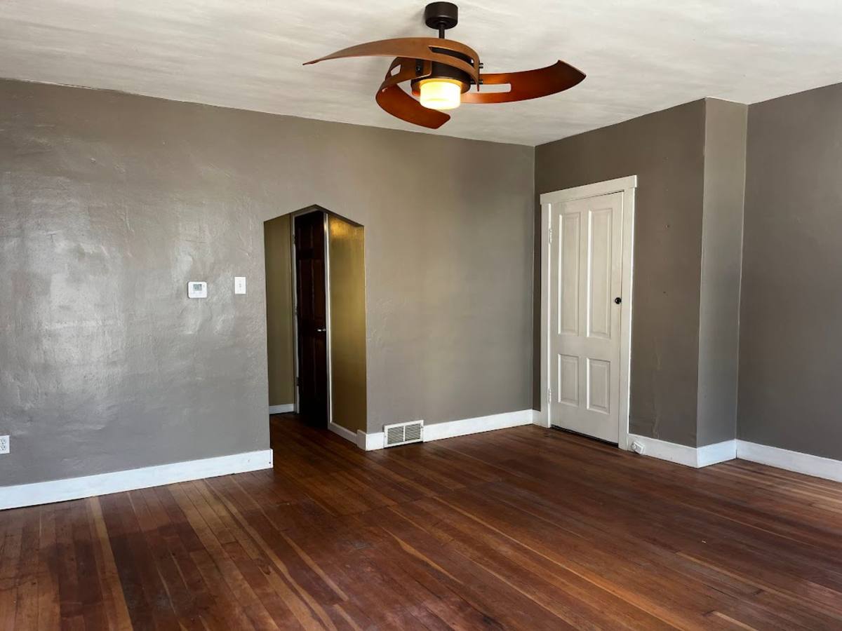 House for rent at 1143 Brabec St, Pittsburgh, PA 15212