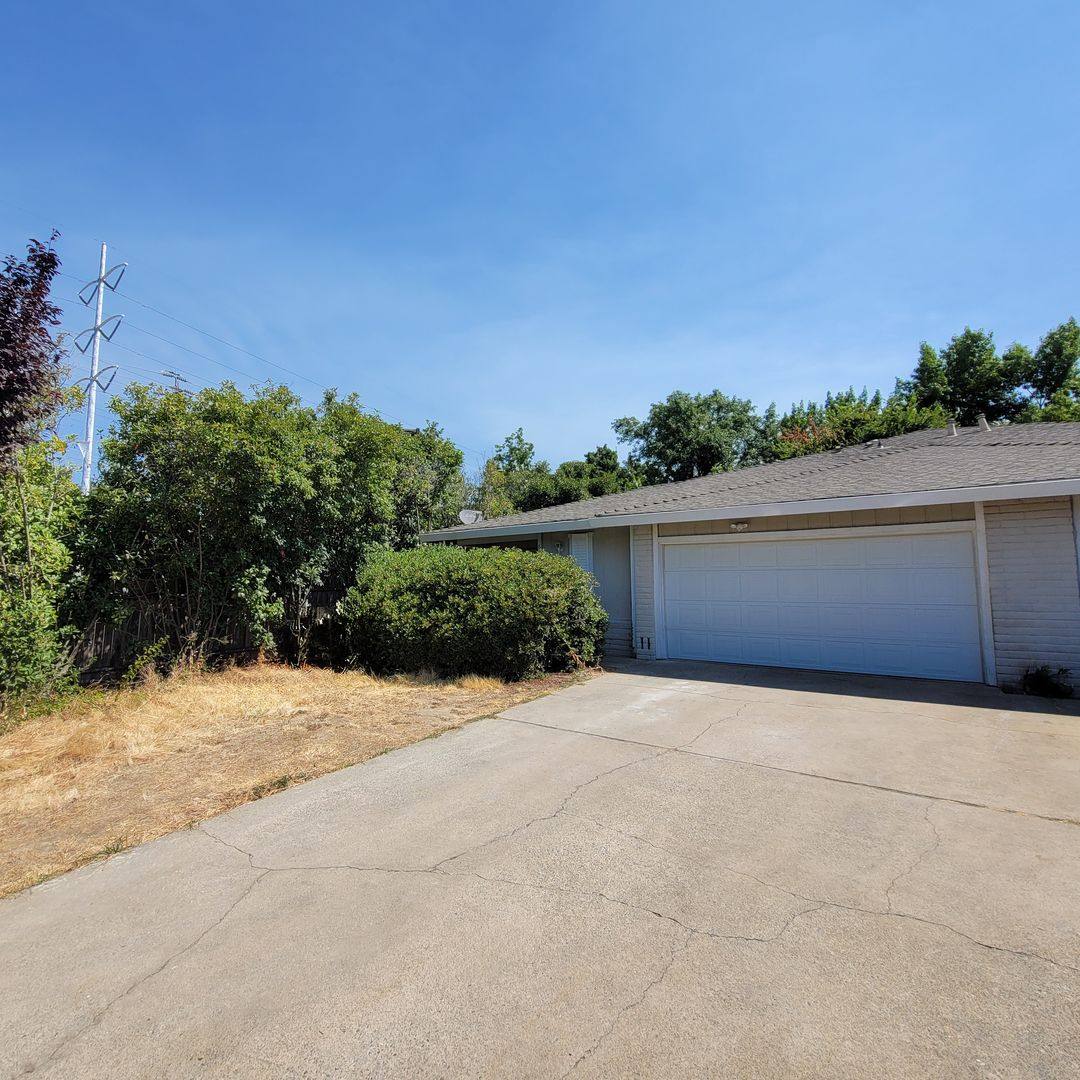 Apartment for rent at 6834 Woodmore Oaks Dr, Orangevale, CA 95662
